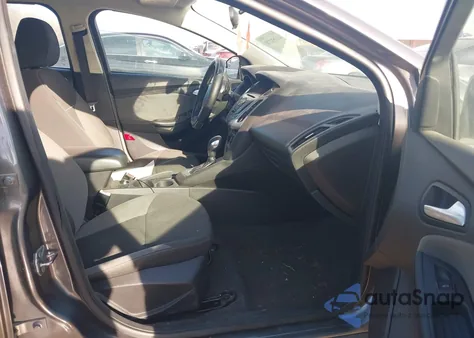 2013 Ford Focus Se из США, поврежденный, VIN 1FADP3K27DL237804